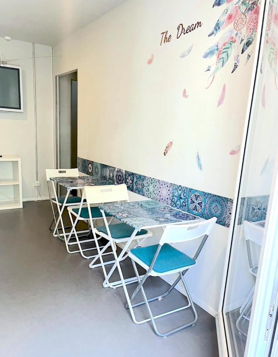 Near Brandenburg Gate - Rooms&apartments Hostel Berlijn